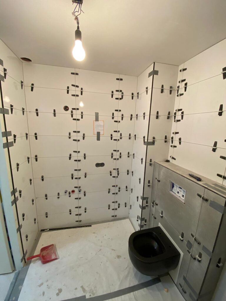 5861